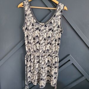 Max Studio Navy and White Leaf Pattern Romper